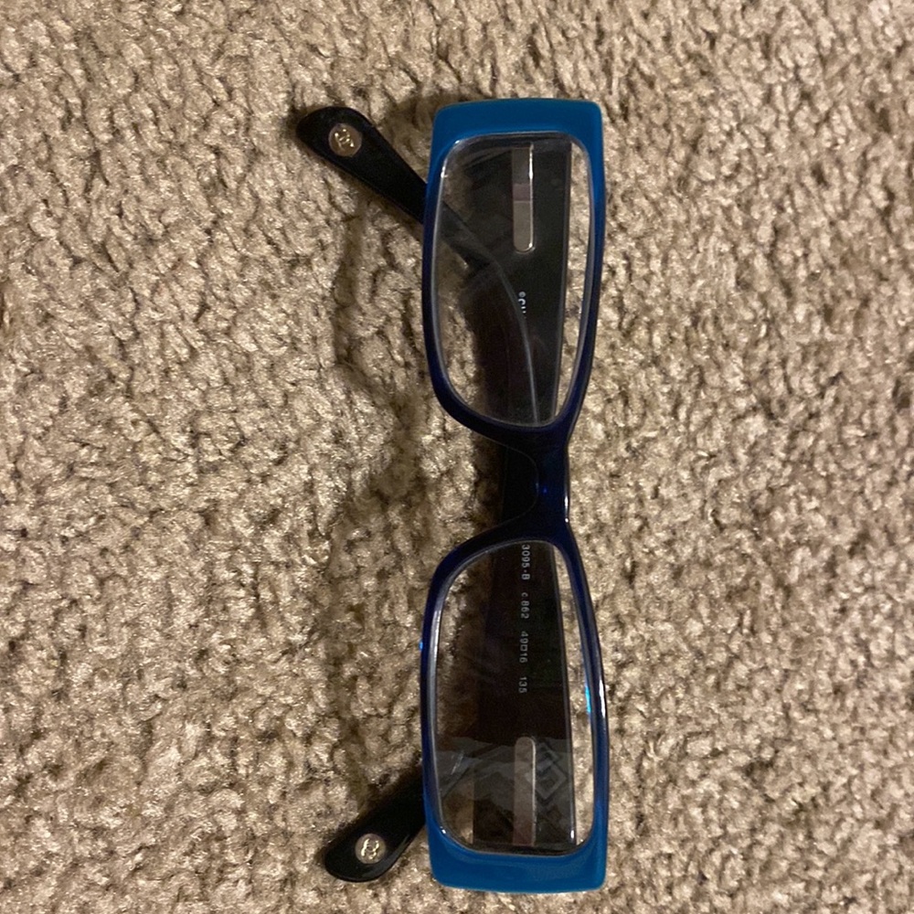 Chanel glasses - Picture 6 of 6